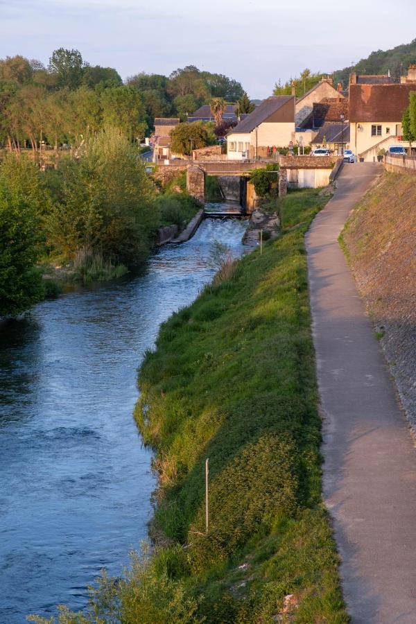 " Le Cher Passant " Savonnières Kültér fotó